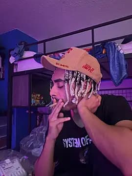 shadespider live cam on Stripchat