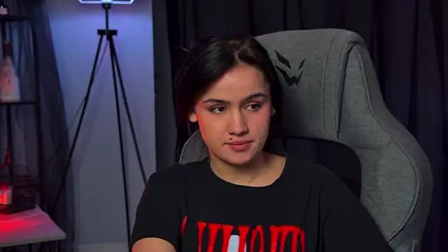 MonicaFarmer live cam