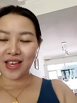 Jennie_dogy live cam