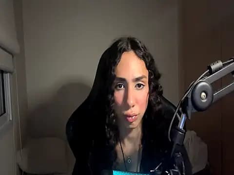 TakakoAthan live cam