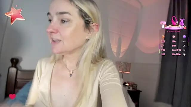 1Sweetnina live cam on Stripchat