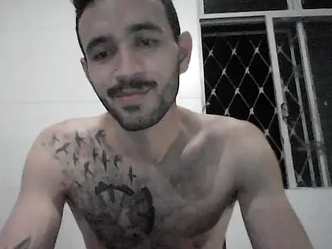 NoxxVx live cam on Stripchat