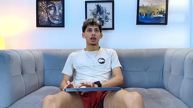 YOUNG_BOYS_HELL live cam on Stripchat