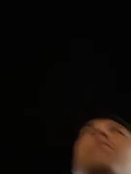 mikeeeeeell live cam on Stripchat