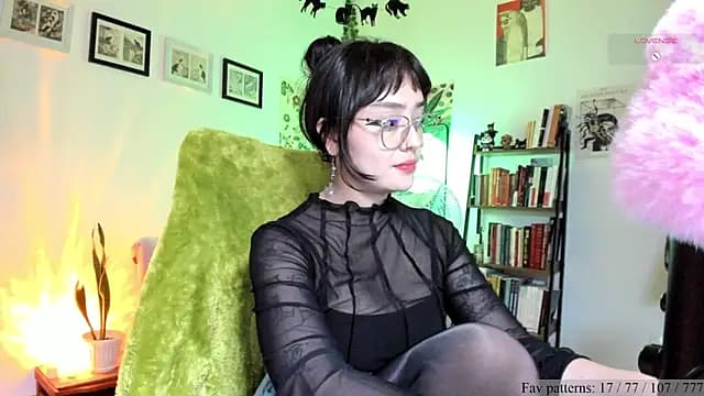 _Insomnia__ live cam on Stripchat