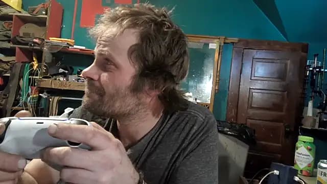 charactrzero live cam