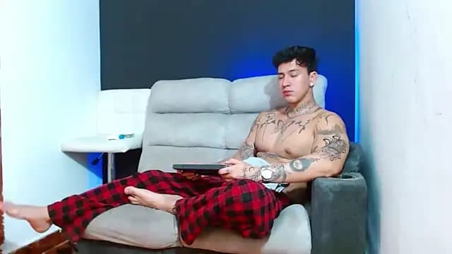 JUSTIN_FULLER1 live cam