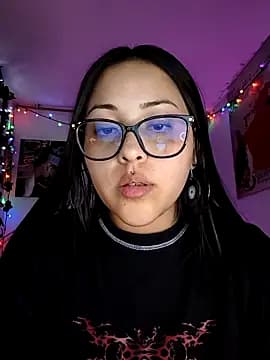 Bella-Gema live cam on Stripchat