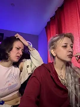 Dooubletroublee live cam