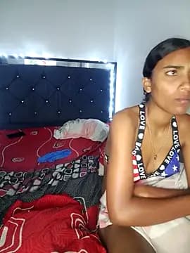 Chloe_Sky_love live cam