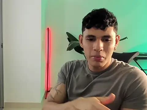 Massimo_Rinaldi live cam