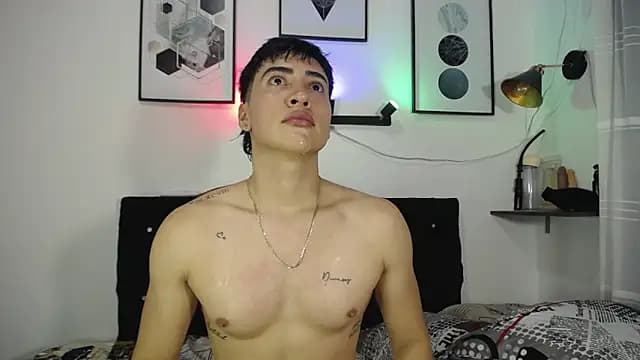 Thomas_and_lyan live cam