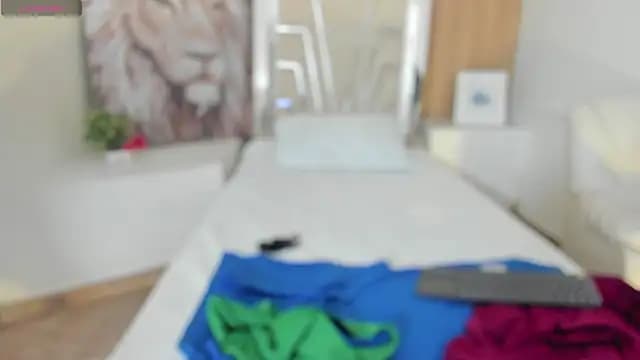 Cherrybombs_ live cam