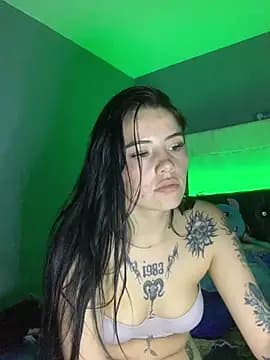 Tatii1 live cam