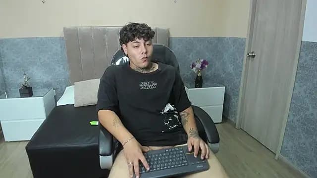 DAMON_SALVATTORE live cam