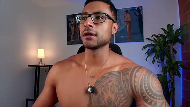 LiamGarcia1 live cam