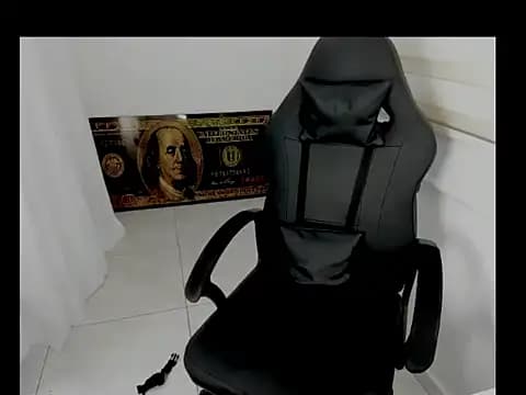 queen_findom1 live cam