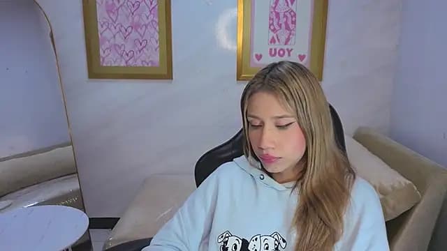 Evy_Luxx_v live cam
