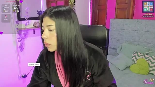 Aysha_winxs live cam