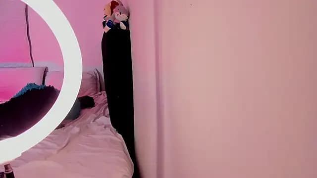 ANDREZALVAREZ live cam on Stripchat