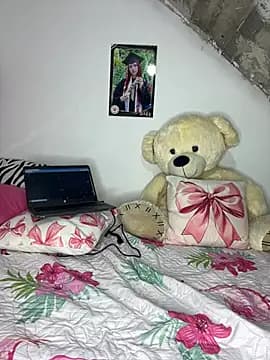 Melody_rouxxx live cam