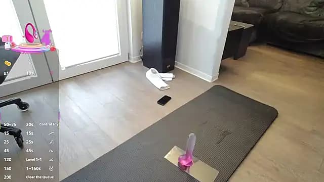 Hot_ToyBoy6974 live cam