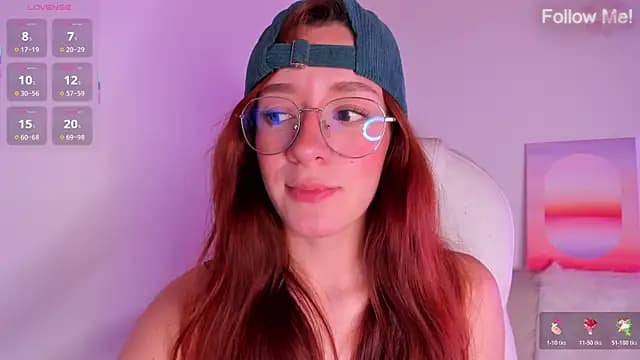 Ellie_lowell live cam