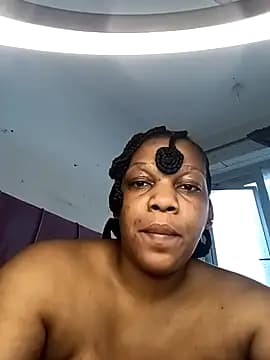 HappygalTheQueen live cam