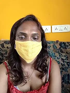 Queen-dhivya live cam