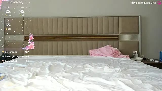 kasumikawa live cam on Stripchat