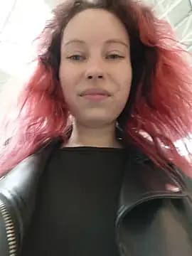 Frost_foxy live cam on Stripchat