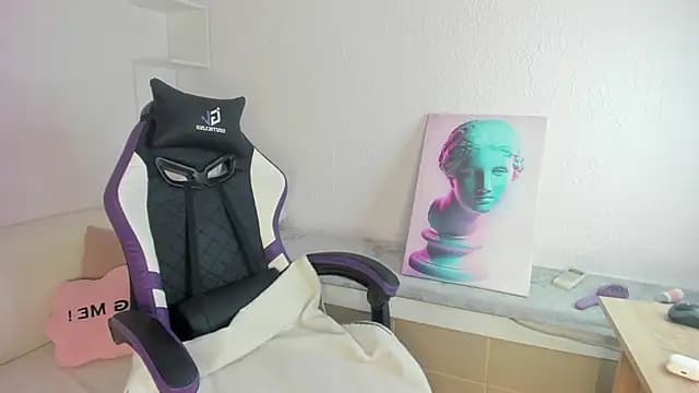 Ella_starrr__ live cam