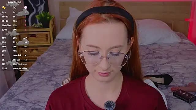 WICKEDEMBER live cam