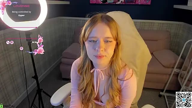 Victori_Fox live cam