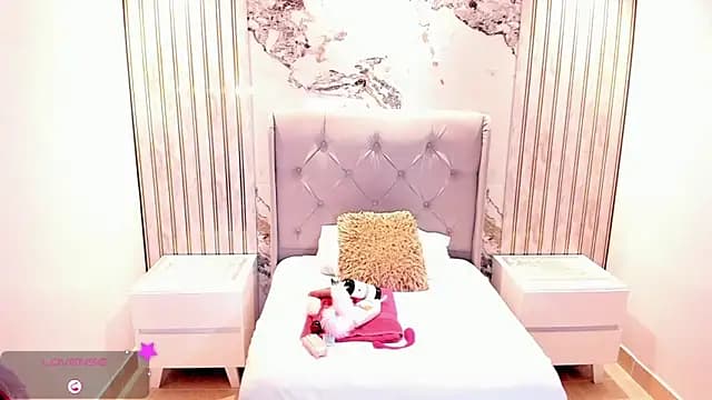 SIENNAMARSHAL live cam