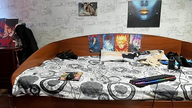 KagamiTayga live cam