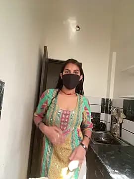 Pooja_Love143 live cam