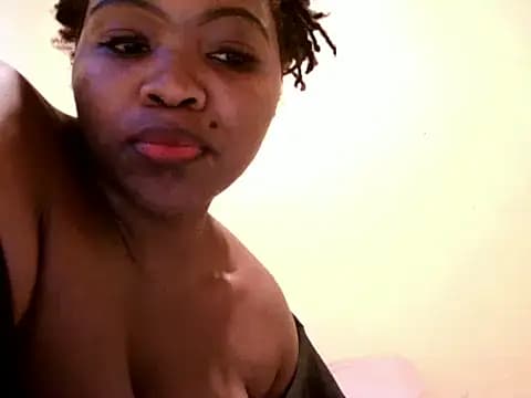 Queen_BootyXXX live cam