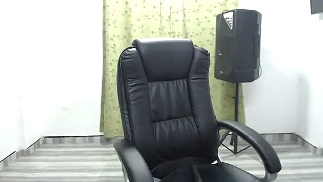 LAURA_CRAIZY live cam