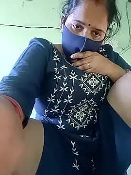 sematomar live cam on Stripchat