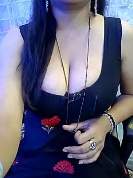 kindar-joy live cam on Stripchat