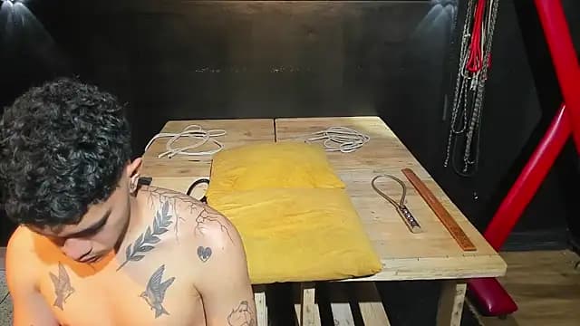 BDSM_Vantablack_ live cam