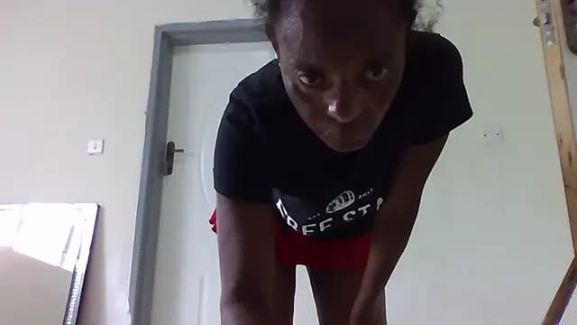 sweets_80 live cam on Stripchat