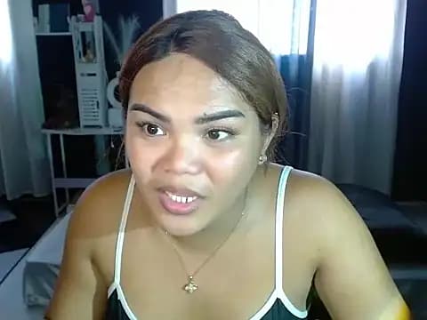 Kylie_mortel live cam on Stripchat