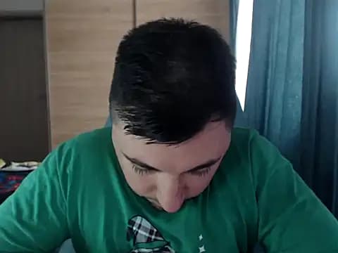 HankMalone live cam on Stripchat