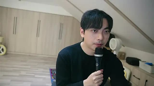 chinalover4199 live cam on Stripchat