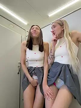 BallerinaCappuccino_ live cam