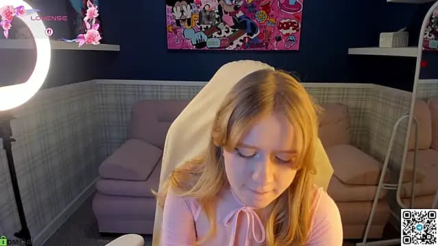 Victori_Fox live cam on Stripchat