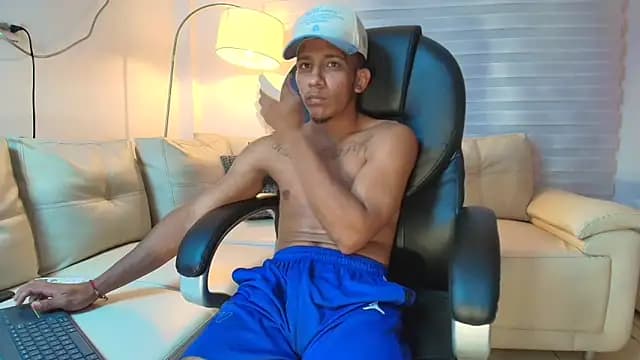 ricky_spensar23cm_ live cam