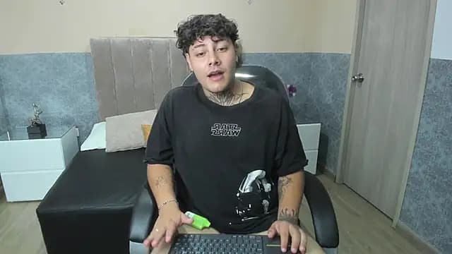 DAMON_SALVATTORE live cam